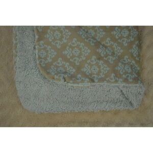 Blankets & Beyond Blue Gray Damask Baby Blanket Reversible Swirl Lovey